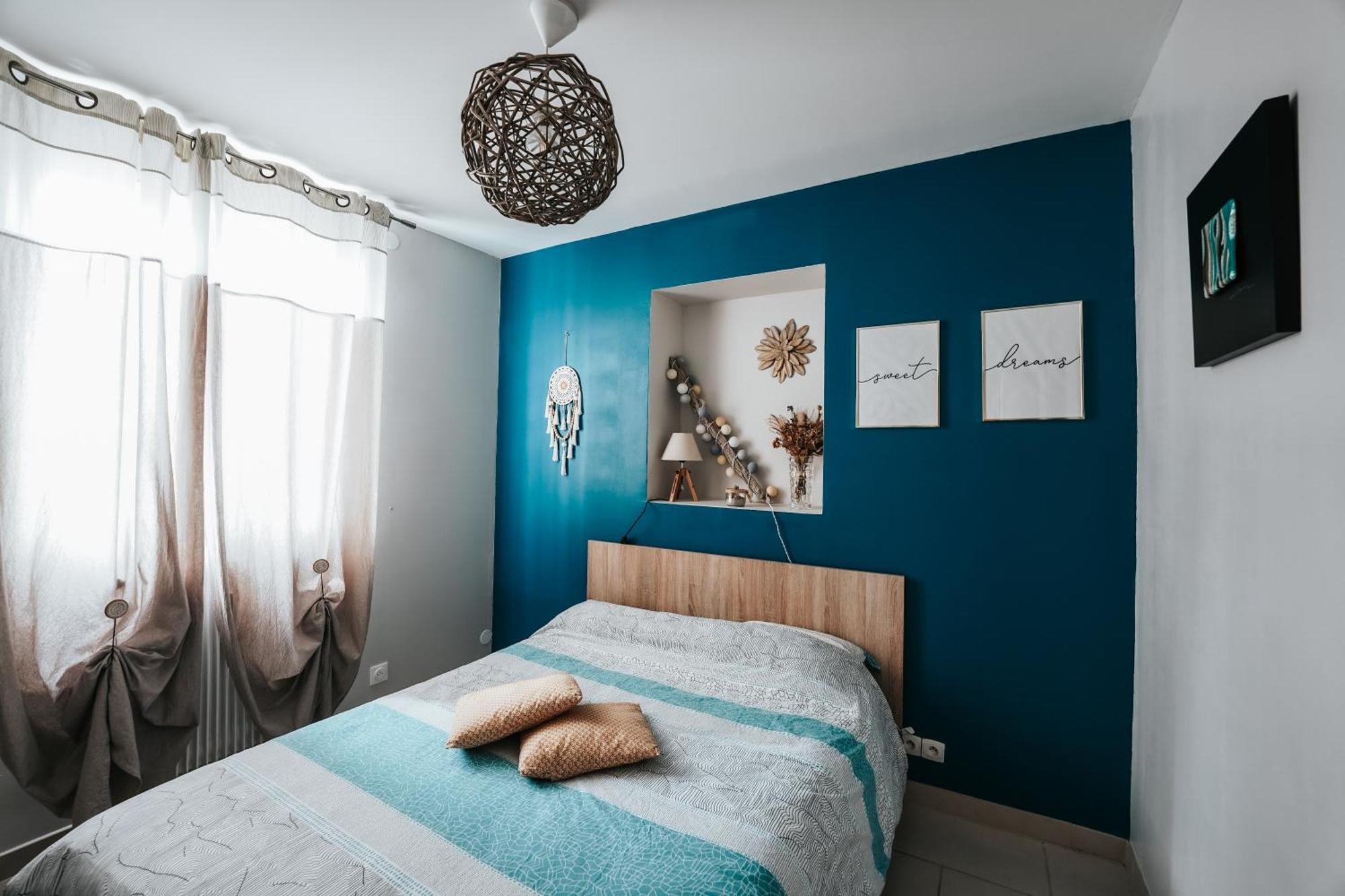 T3 Cosy Et Lumineux Avec Garage A 2 Pas Du Centre ! *